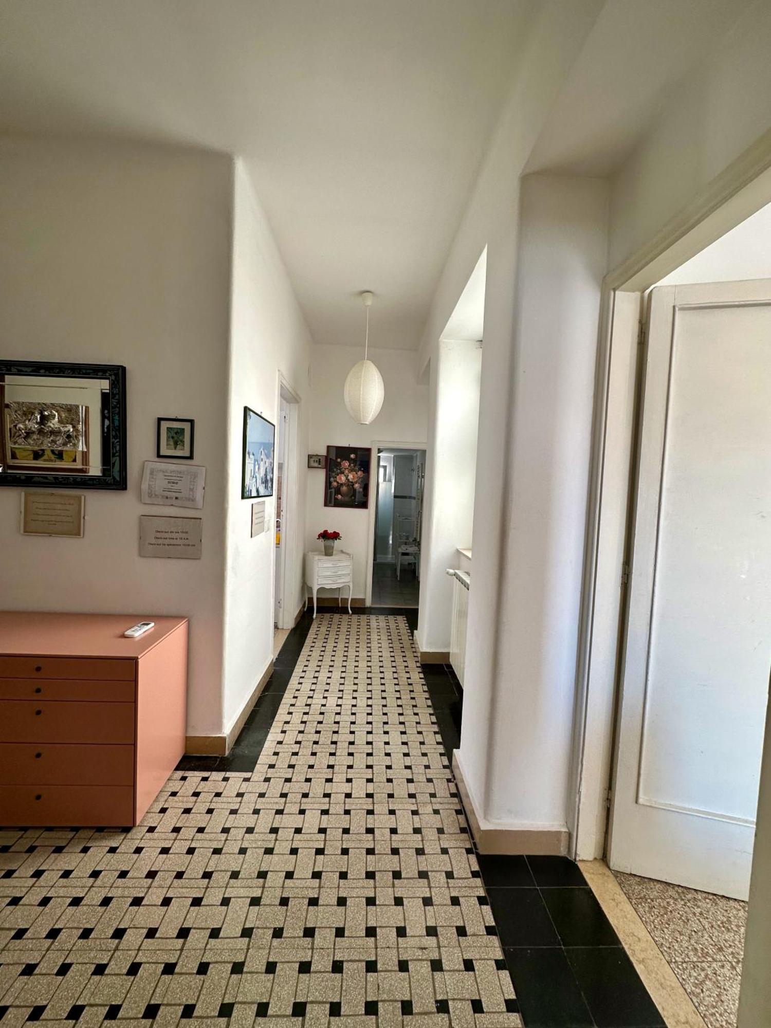 Appartamento Via Trevisani Bari Kültér fotó